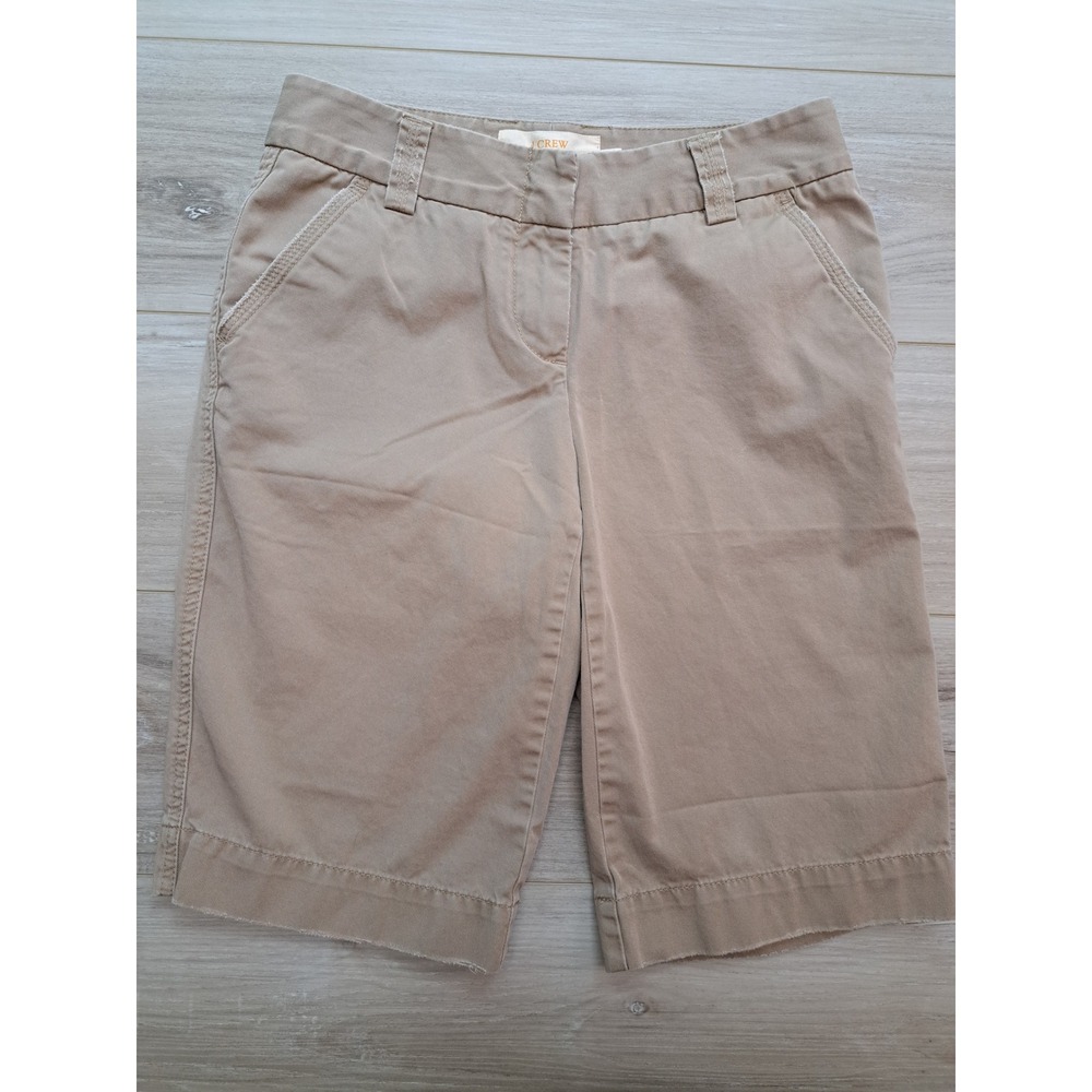 J.Crew Womens Khaki Classic Twill Chino Shorts City Fit Weathered Cotton Size 2